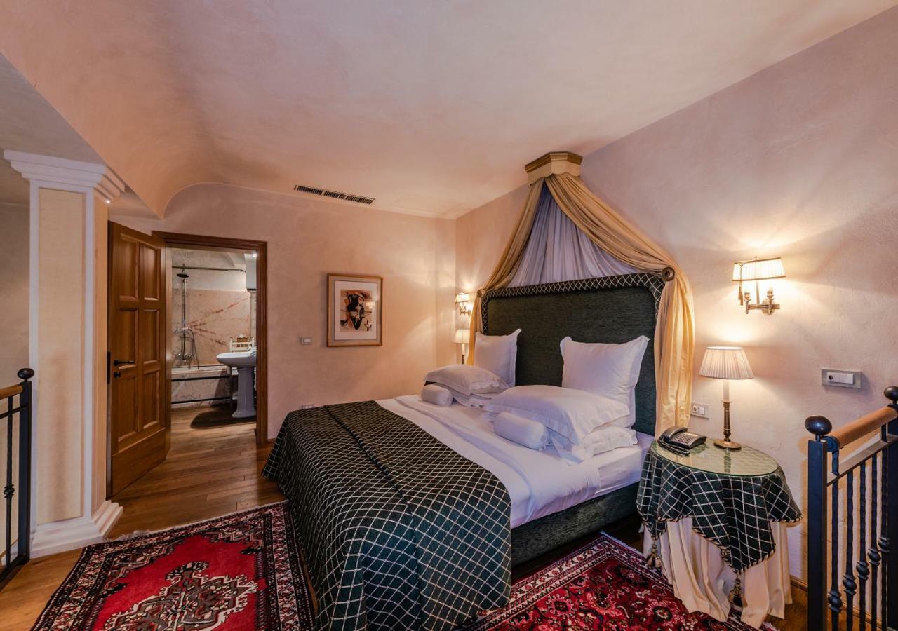 Villa Mangiacane - Small Luxury Hotels Of The World ซานกัสชาโน อิน วัลดีเปซา ภายนอก รูปภาพ
