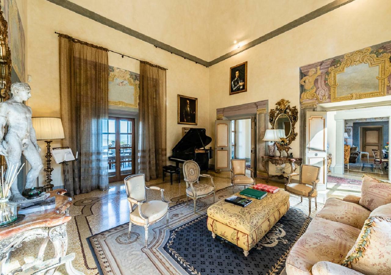 Villa Mangiacane - Small Luxury Hotels Of The World ซานกัสชาโน อิน วัลดีเปซา ภายนอก รูปภาพ